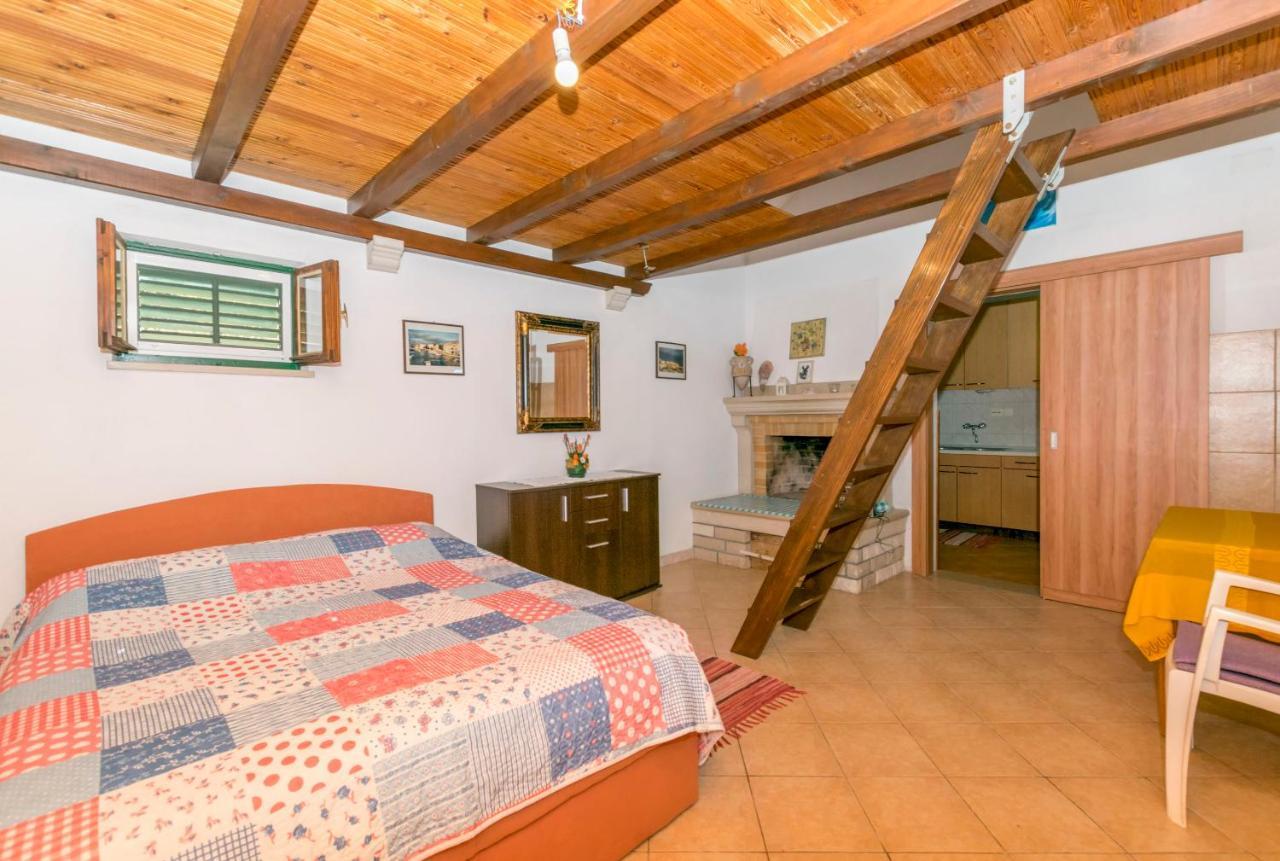 House Svjetlana Villa Postira Dış mekan fotoğraf